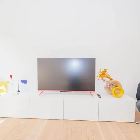 Pi Y Margall Con Parking Gratis By Ybh * Vigo