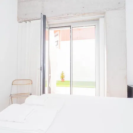 Pi Y Margall Con Parking Gratis By Ybh Lägenhet