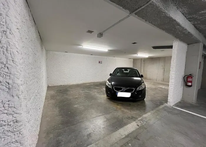 Pi Y Margall Con Parking Gratis By Ybh * Vigo